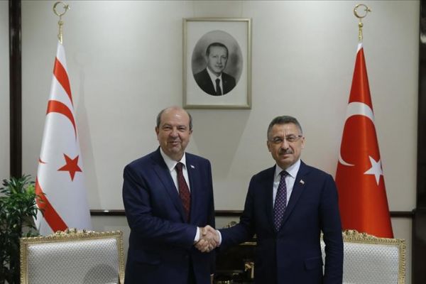 Cumhurbaşkanı Yardımcısı Oktay, KKTC Başbakanı Tatar ile görüştü
