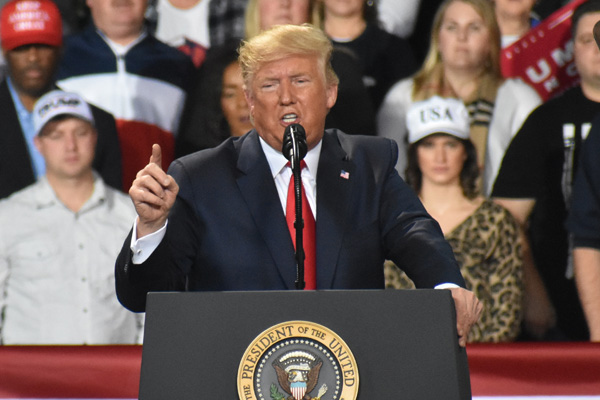 ''Azil'' kararına Trump'tan ilk tepki