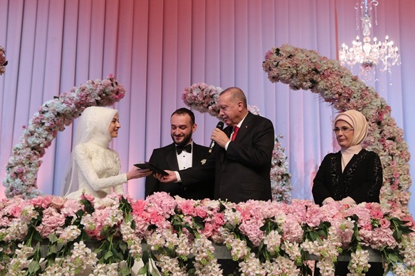 Erdoğan, nikah şahidi oldu