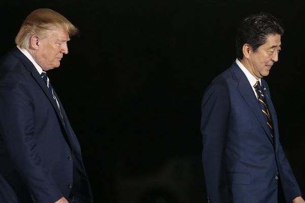Trump ve Abe telefonda Kuzey Kore ve İran'ı görüştü