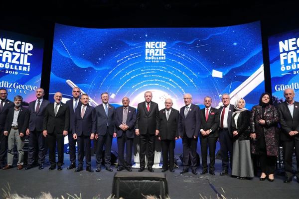 '2019 Necip Fazıl Ödülleri' sahiplerini buldu