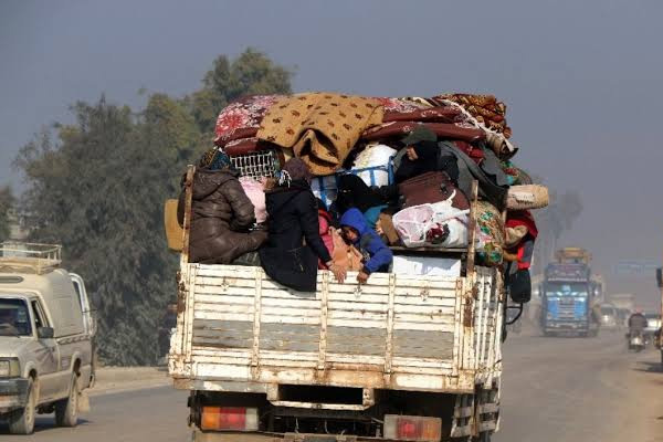 İdlib’den göç edenler Türkiye’ye alınmayacak