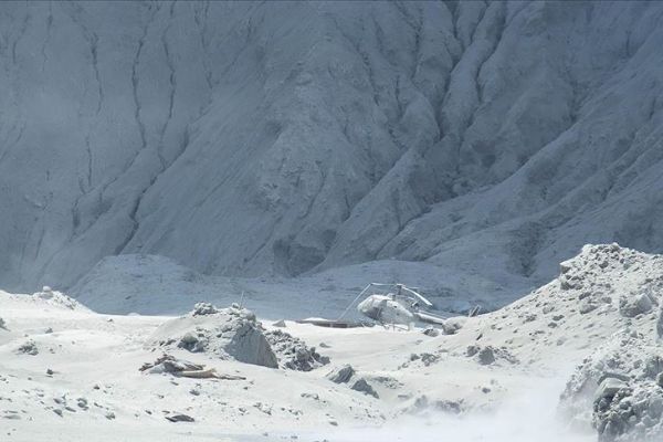 Yeni Zelanda'daki yanardağ patlamasında ölü sayısı 19'u buldu