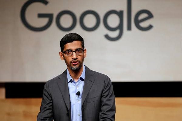 Google'ın CEO'su yılda 2 milyon dolar kazanıyor