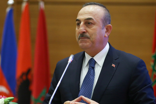 Çavuşoğlu'ndan Yunanistan'a: AB'nin kör desteğine güvenmeyin