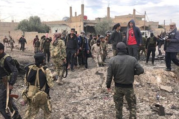 Tel Abyad'da bomba yüklü araçlı saldırı: Ölü ve yaralılar var