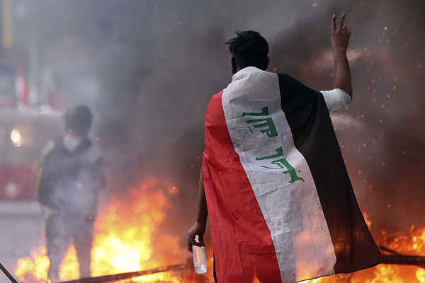 Irak'ta 'yeni seçim yasası' meclisten geçti