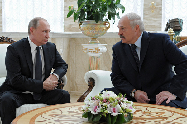 Belarus'tan Rusya'ya 'savaş' uyarısı