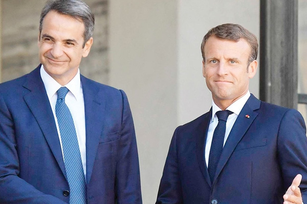 Akdeniz'de Türkiye karşıtı ittifaka Fransa da katılıyor