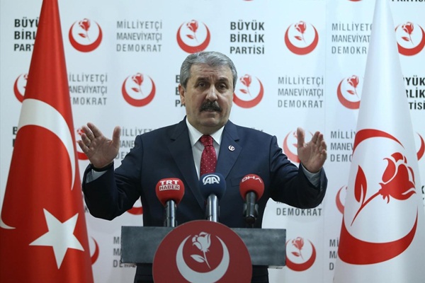 Mustafa Destici'den, Ekrem İmamoğlu'na tepki