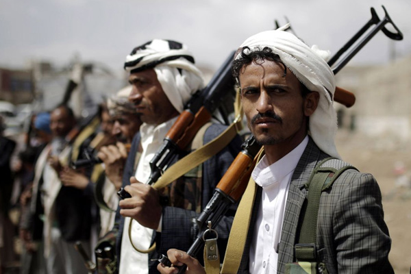 Husiler: Fransızlar Suudilere silah sağlıyor