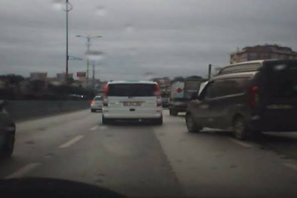 Esenler'de makas kazası