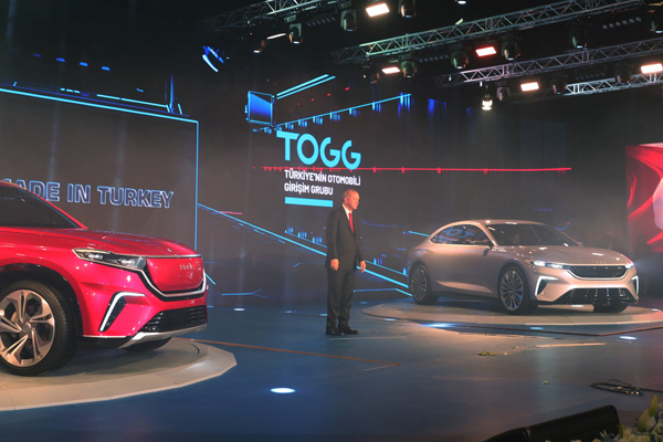 Alman gazetesinin hedefinde ''Türkiye'nin otomobili'' var