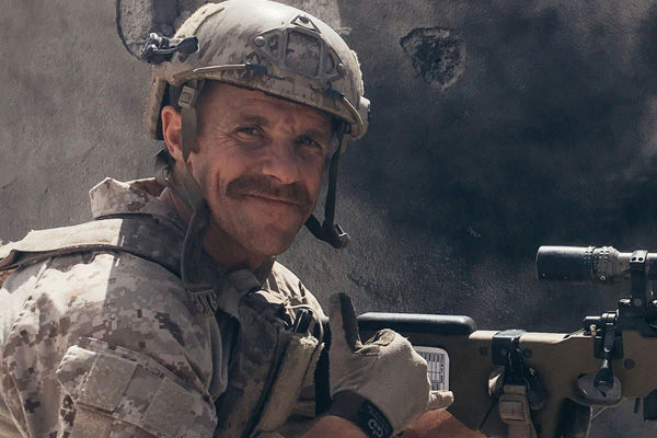 Trump'ın desteklediği savaş suçlusu asker hakkında yeni kayıtlar