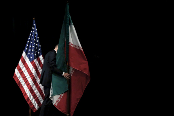 İran'dan ABD'ye: Şakamız yok, vururuz