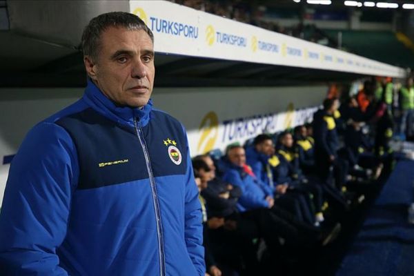 Fenerbahçe Teknik Direktörü Yanal: Skor kazandığı zaman her şey unutulur