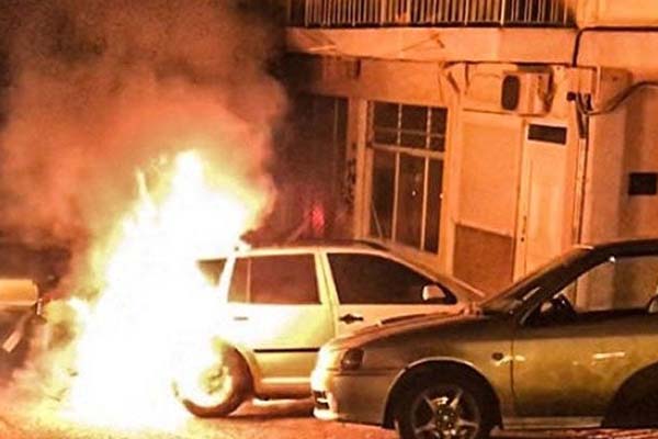 Selanik’te, Türk diplomatın aracına düzenlenen saldırıyı adı duyulmamış bir örgüt üstlendi