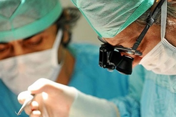 Kanser hastası, ameliyatta yanarak öldü