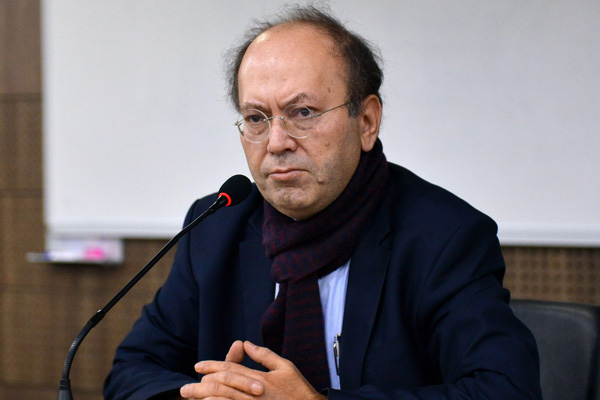 Yusuf Kaplan'dan 100 kitaplık okuma listesi