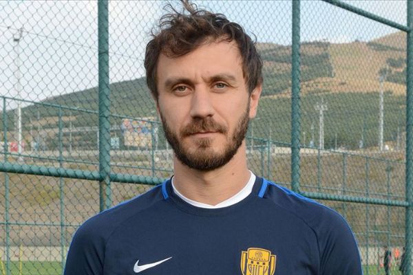 MKE Ankaragücü'nün vazgeçilmezleri Korcan ve Pazdan
