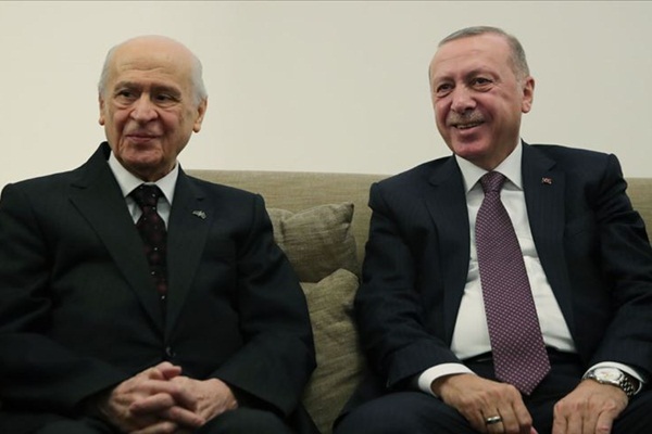 Erdoğan'dan Bahçeli'ye telefon