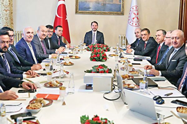 Berat Albayrak: Yılı beklentilerin ötesinde bir performansla kapattık