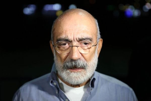 İstinaf Ahmet Altan'ın cezasını uygun buldu