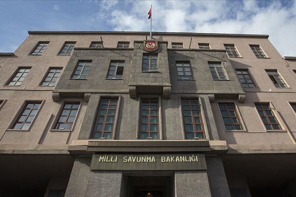 Bakanlık: Şehit Işık'ın cenaze törenine 169 askeri personel katıldı