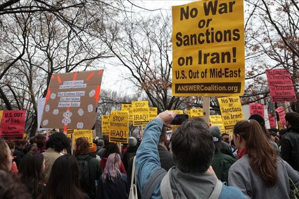 Washington'da Trump yönetimine protesto