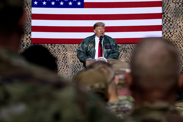 Demokratlar İran ile savaşı engellemek için harekete geçti