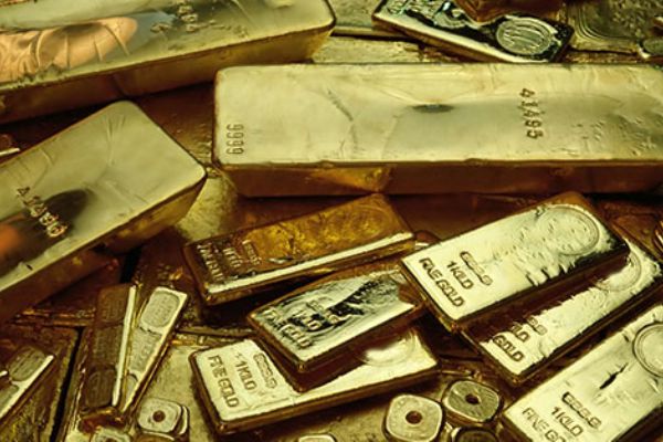 Kasım Süleymani'nin öldürülmesiyle birlikte gözler altın ve petrolde