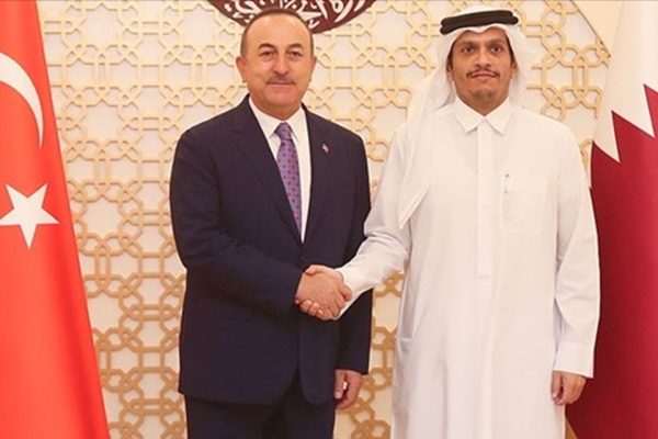 Bakan Çavuşoğlu, Katarlı mevkidaşıyla görüştü