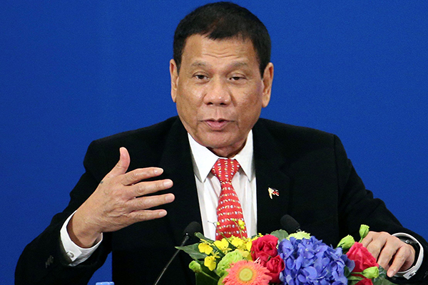 Filipinler hükümeti, Orta Doğu’ ve Körfez’deki binlerce vatandaşını tahliye etme kararı aldı