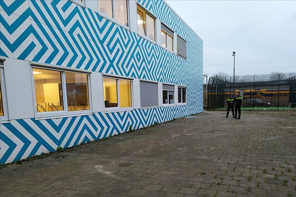 Hollanda'da İslam okuluna kundaklama girişimi