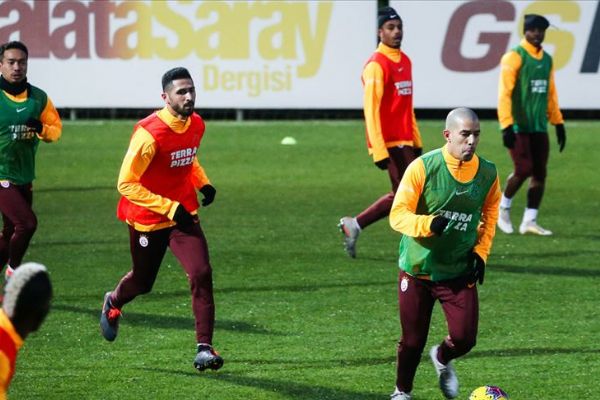 Galatasaray ikinci yarı hazırlıklarını sürdürdü