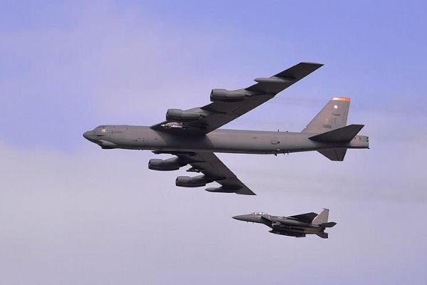 ABD 'İran'a karşı Hint Okyanusu'na B-52 gönderecek' iddiası