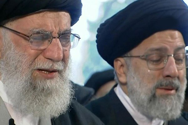 Hamaney’in ilk defa katıldığı 'acil durum' toplantısında yaşanan şoklar!