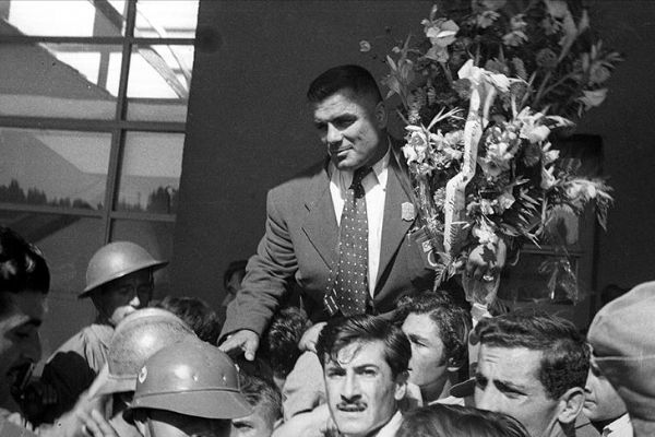 Türk güreşinin efsanesi: Yaşar Doğu