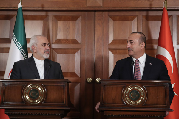 Çavuşoğlu ve Zarif’ten kritik görüşme