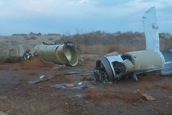 İran Devrim Muhafızları Ordusu ABD'nin Irak'taki üssünü füzelerle vurdu