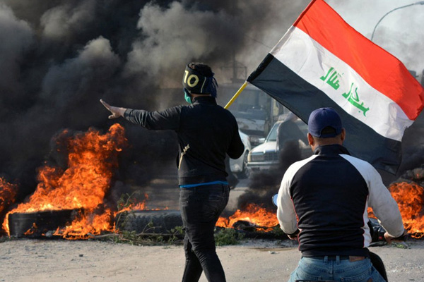 Polonya Irak elçiliğini tahliye etti, Slovakya askerlerini çekti