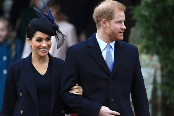 Prens Harry ve Düşes Markle bırakıyor: 'Kraliyet incindi'
