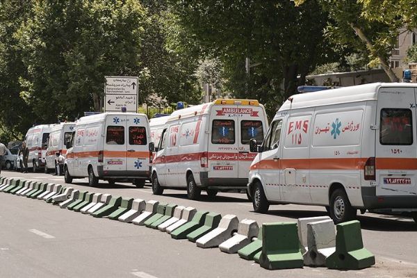 İran'da otobüs devrildi: 20 ölü, 23 yaralı