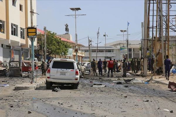 Somali'de meclis binası yakınında bombalı saldırı