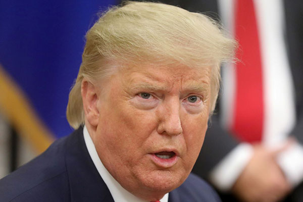 Demokratlar, savaş yetkisini Trump’ın elinden almak için harekete geçtiler