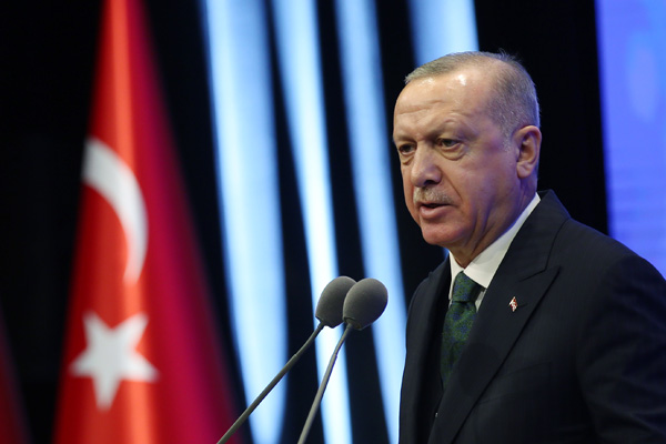 Erdoğan'dan Libya resti: Kiminle karşı karşıya olmamız gerekiyorsa çekinmeyeceğiz