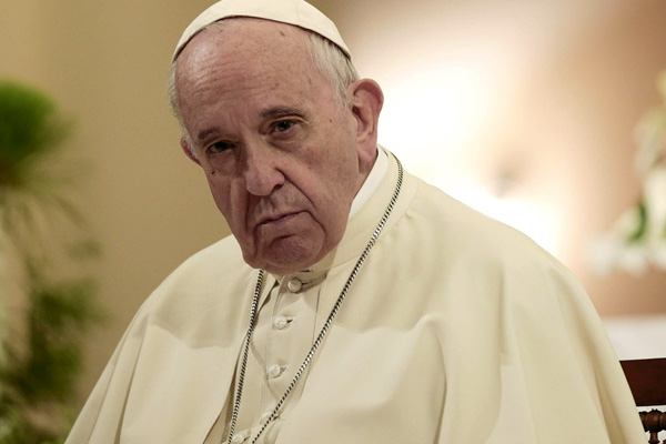 Papa Francis'ten ABD ve İran'a çağrı