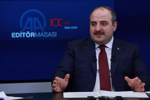 Bakan Varank'tan KOBİ'lere 'Destekleri takip edin' çağrısı