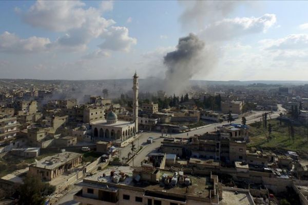 AA, Esed rejimi ve destekçilerinin İdlib'e bombardımanını havadan görüntüledi