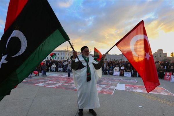 Trablus'ta Hafter saldırıları protesto edildi